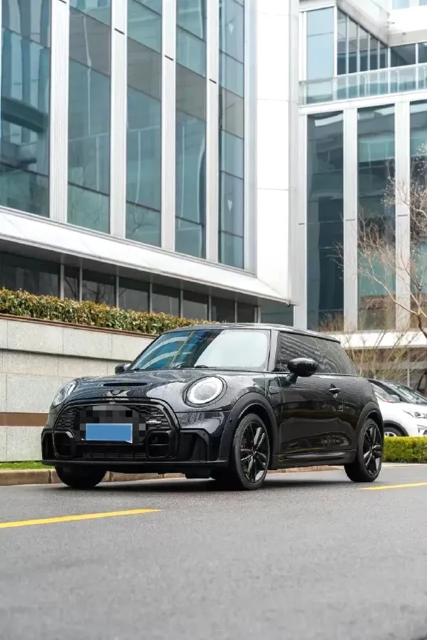 2023 MINI MINI 2.0T 192HP L4 7DCT,autocango,china used car exporter,china ev exporter,chinese used car exporter,chinese used ev exporter