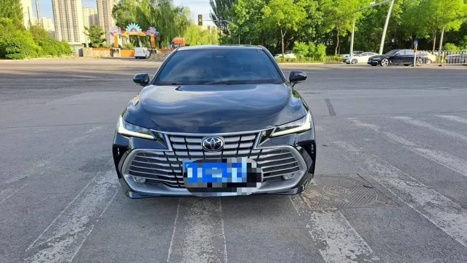 2024 Toyota Avalon 2.0L 152HP L4 E-CVT Hybrid,autocango,china used car exporter,china ev exporter,chinese used car exporter,chinese used ev exporter