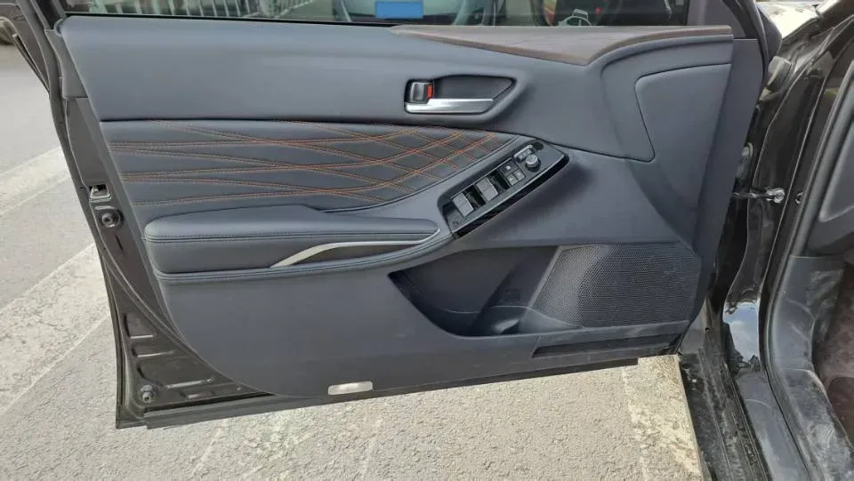 2024 Toyota Avalon 2.0L 152HP L4 E-CVT Hybrid,autocango,china used car exporter,china ev exporter,chinese used car exporter,chinese used ev exporter