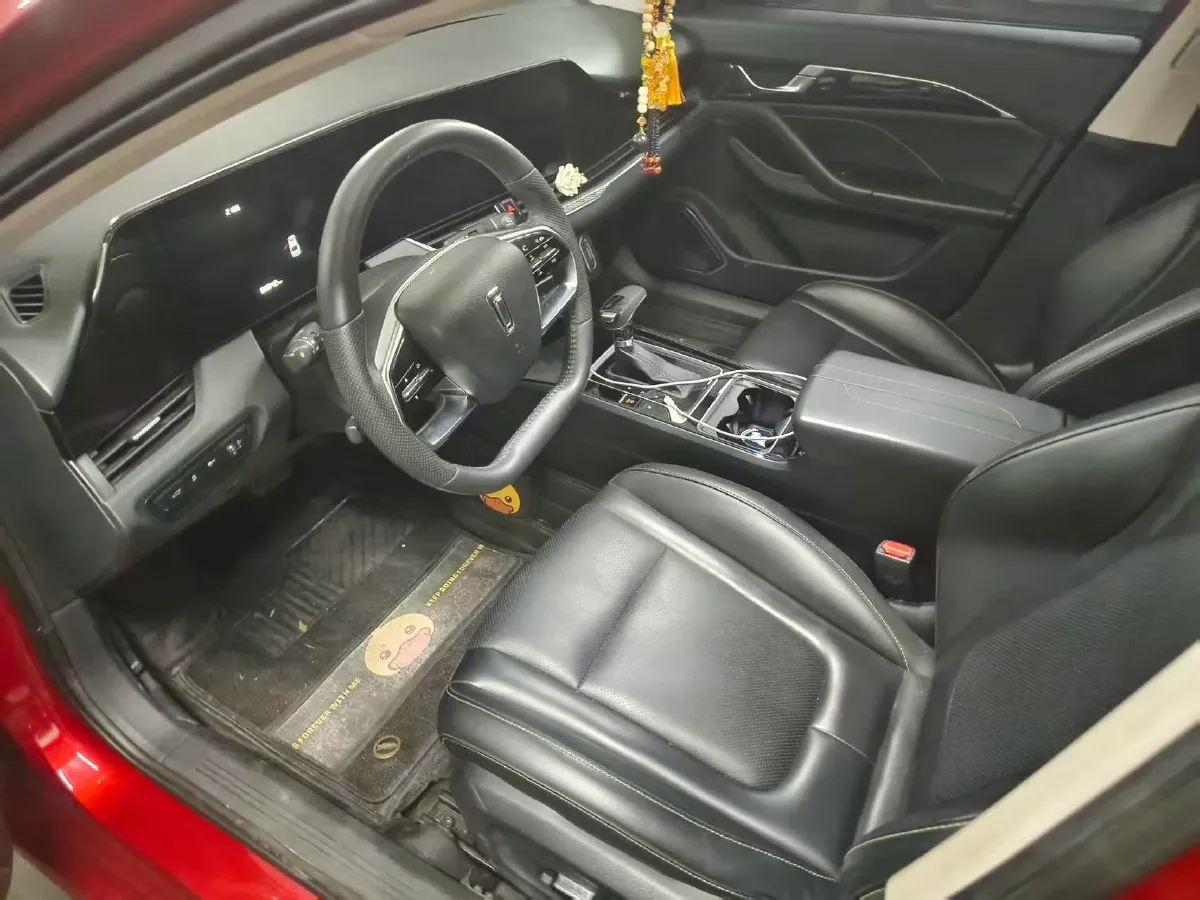 2021 Bestune B70 1.5T 169HP L4 7DCT,autocango,china used car exporter,china ev exporter,chinese used car exporter,chinese used ev exporter