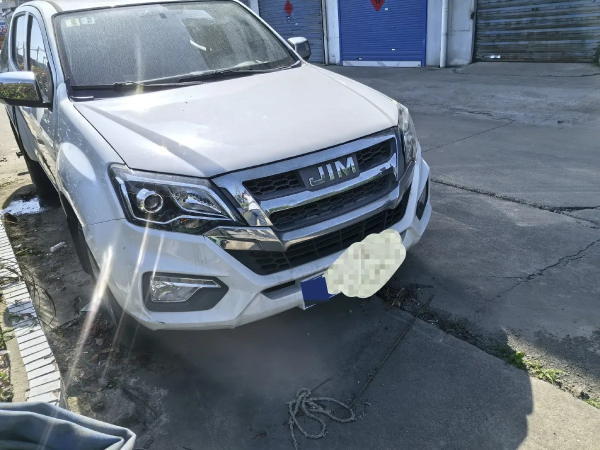 2020 Isuzu LingTuo 2.5T 150HP L4 6AT,autocango,china used car exporter,china ev exporter,chinese used car exporter,chinese used ev exporter
