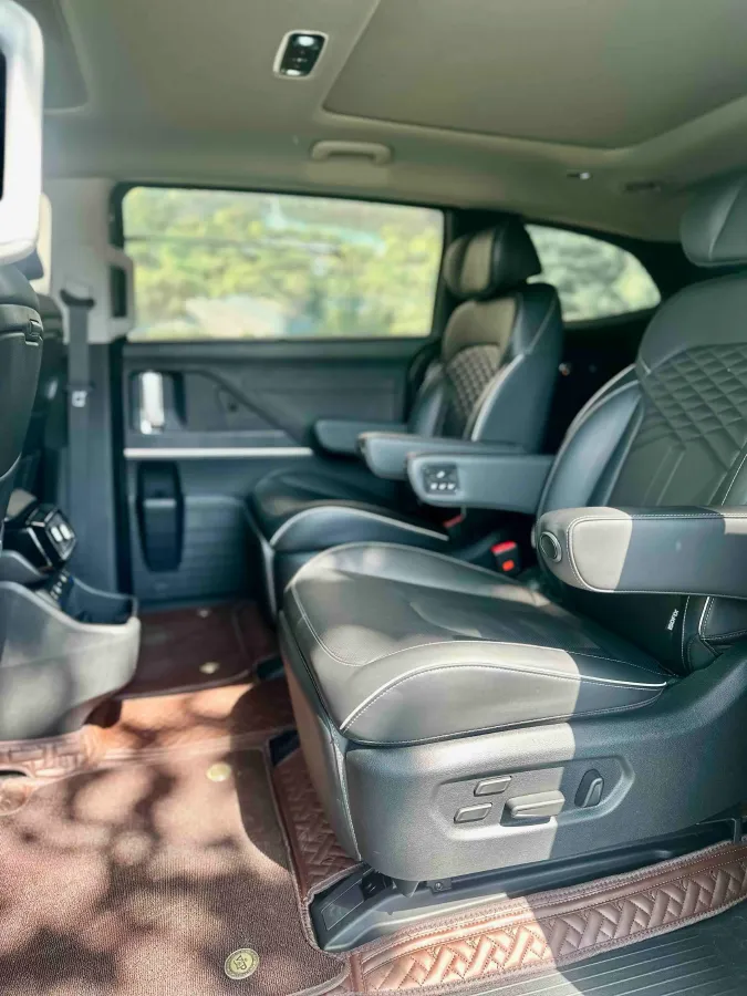2021 Hyundai Custo 2.0T 236HP L4 8AT,autocango,china used car exporter,china ev exporter,chinese used car exporter,chinese used ev exporter