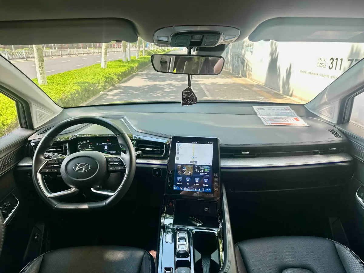 2021 Hyundai Custo 2.0T 236HP L4 8AT,autocango,china used car exporter,china ev exporter,chinese used car exporter,chinese used ev exporter