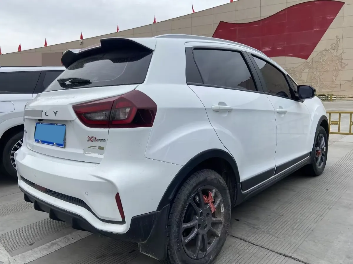 2021 Geely Vision X3 1.5L 109HP L4 CVT,autocango,china used car exporter,china ev exporter,chinese used car exporter,chinese used ev exporter