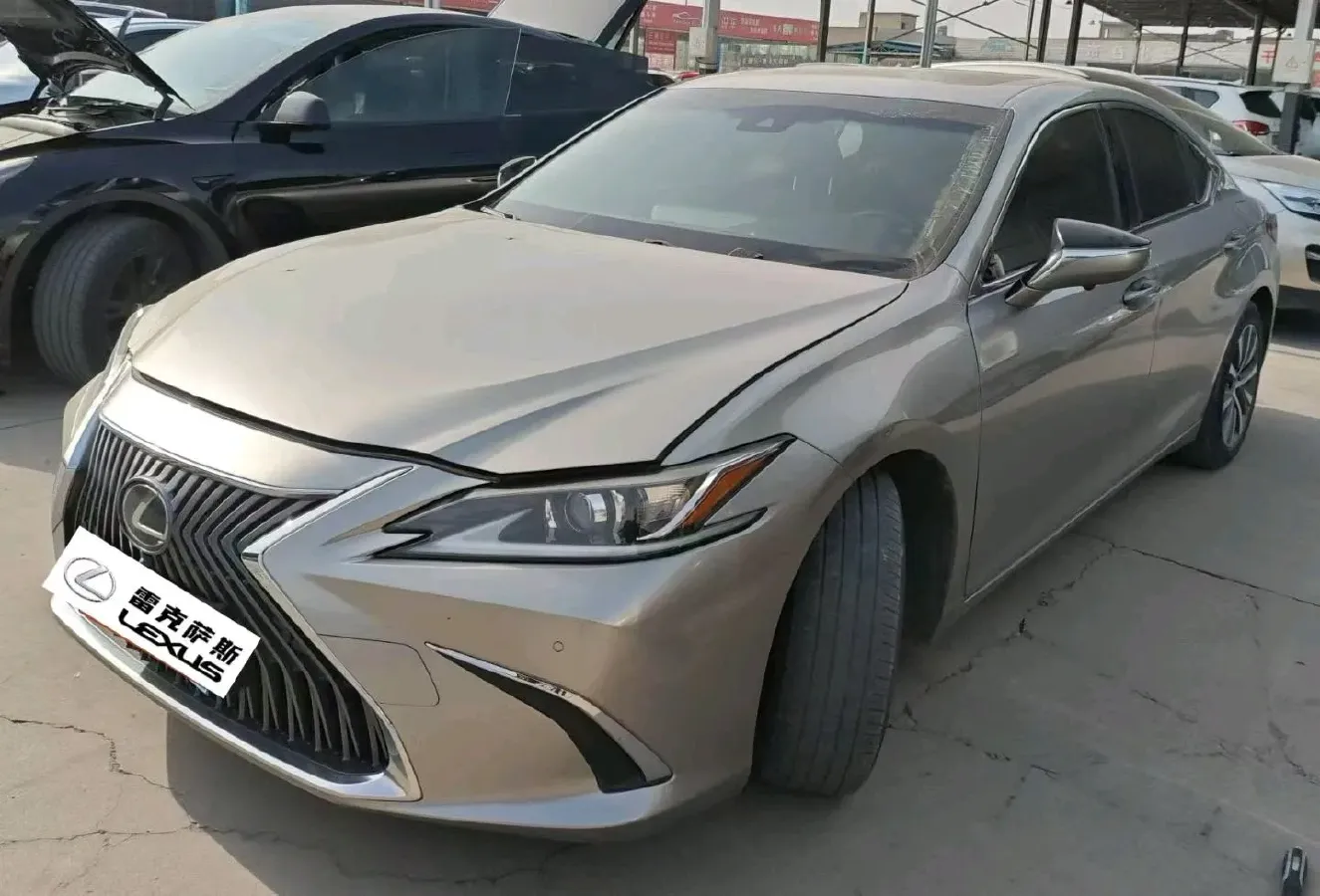 2020 Lexus ES 2.0L 173HP L4 CVT,autocango,china used car exporter,china ev exporter,chinese used car exporter,chinese used ev exporter