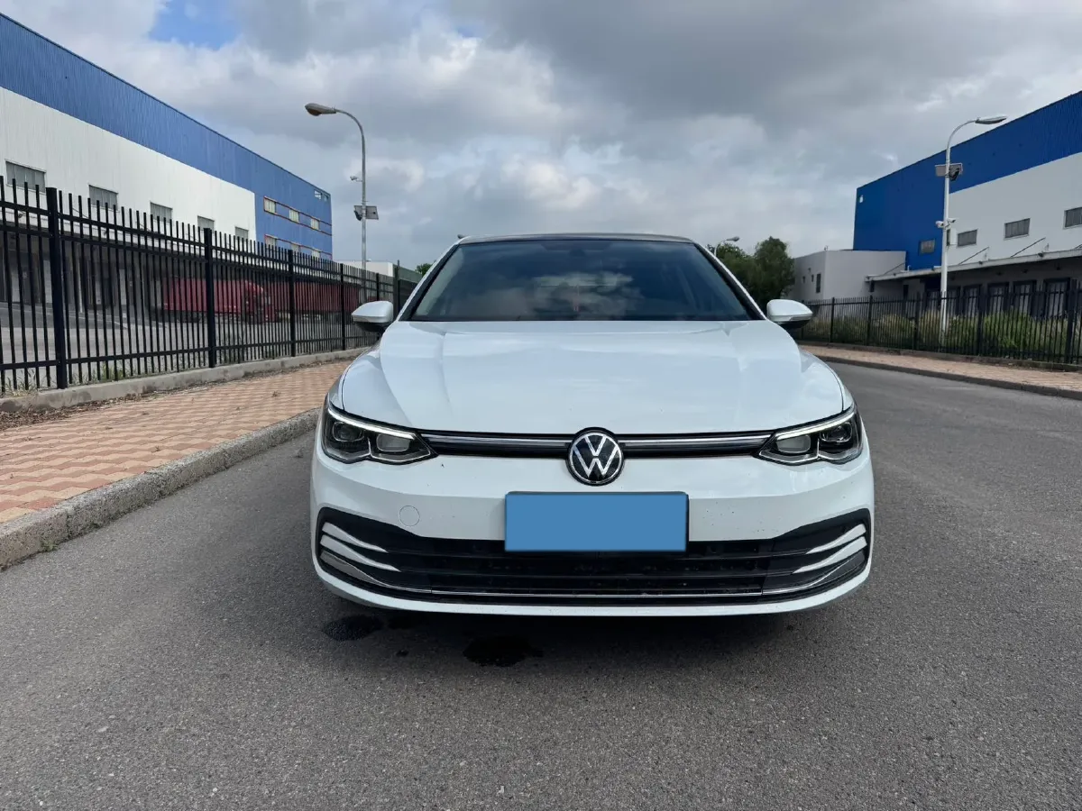 2023 Volkswagen Golf 1.4T 150HP L4 7DCT,autocango,china used car exporter,china ev exporter,chinese used car exporter,chinese used ev exporter