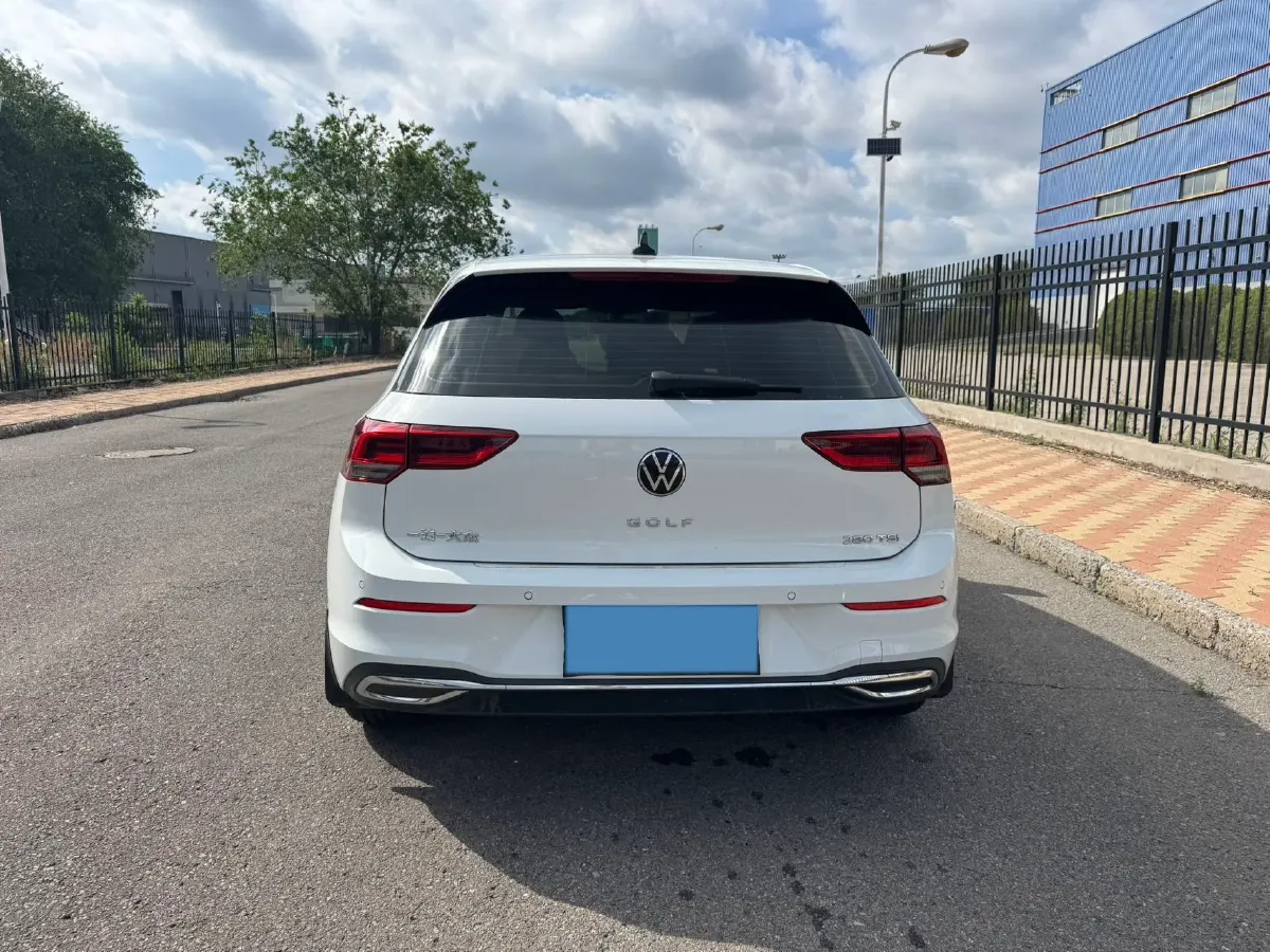 2023 Volkswagen Golf 1.4T 150HP L4 7DCT,autocango,china used car exporter,china ev exporter,chinese used car exporter,chinese used ev exporter
