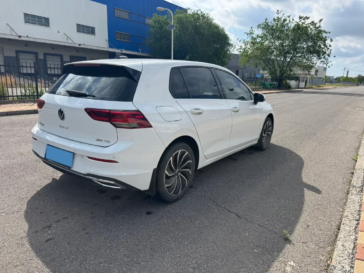 2023 Volkswagen Golf 1.4T 150HP L4 7DCT,autocango,china used car exporter,china ev exporter,chinese used car exporter,chinese used ev exporter