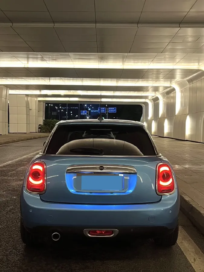 2019 MINI MINI 1.5T 102HP L3 7DCT,autocango,china used car exporter,china ev exporter,chinese used car exporter,chinese used ev exporter
