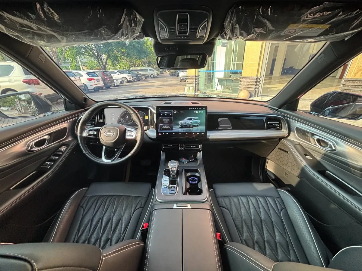 2022 GAC Trumpchi GS8 2.0T 252HP L4 8AT,autocango,china used car exporter,china ev exporter,chinese used car exporter,chinese used ev exporter
