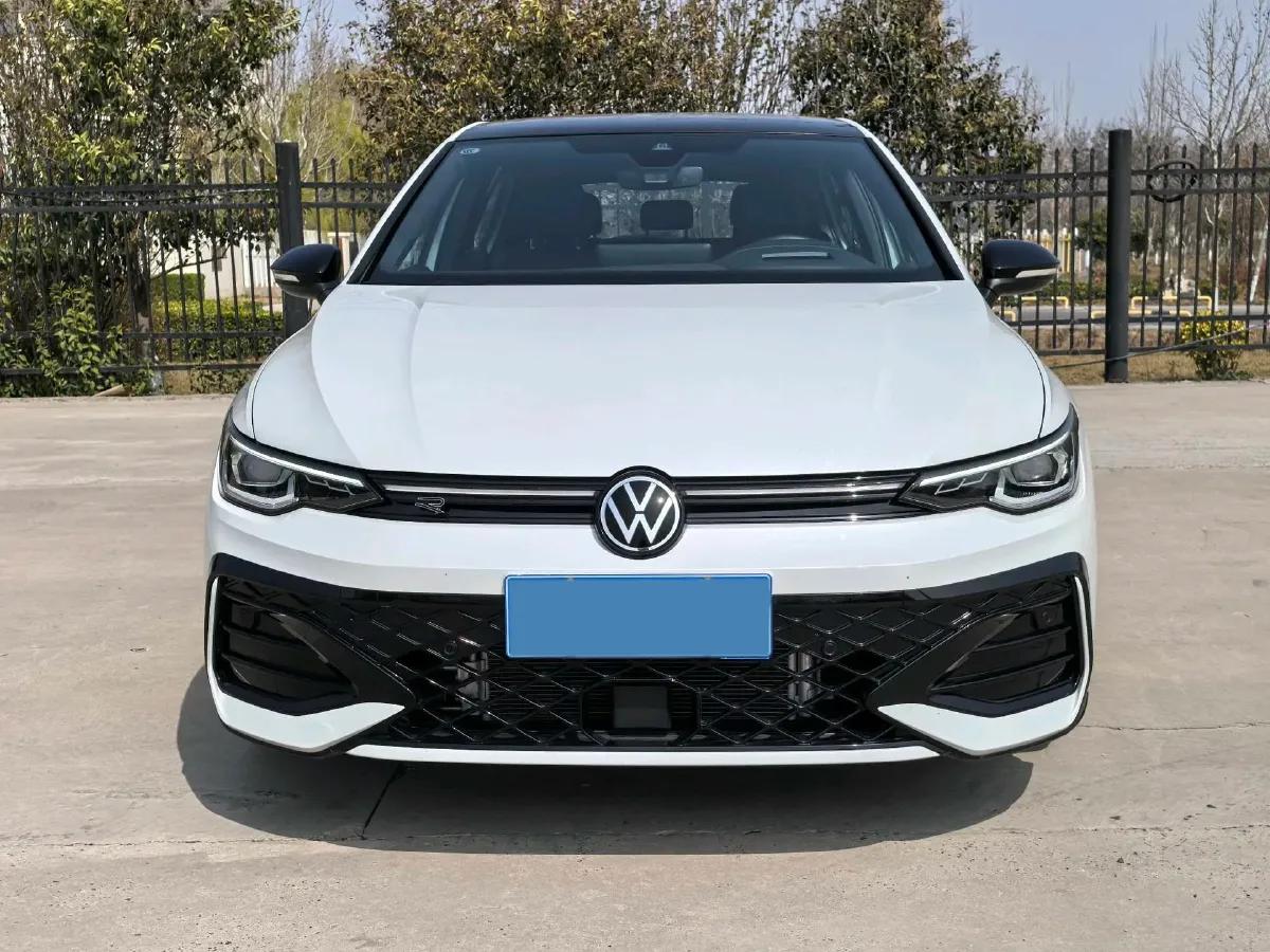 2025 Volkswagen Golf 1.5T 160HP L4 7DCT,autocango,china used car exporter,china ev exporter,chinese used car exporter,chinese used ev exporter