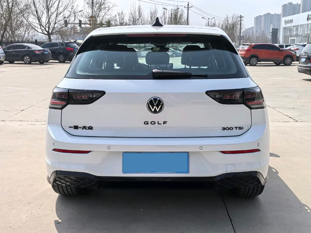 2025 Volkswagen Golf 1.5T 160HP L4 7DCT,autocango,china used car exporter,china ev exporter,chinese used car exporter,chinese used ev exporter