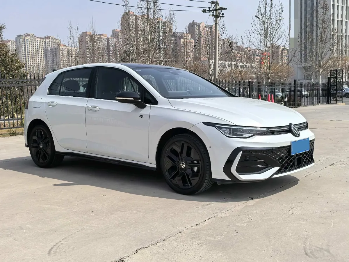 2025 Volkswagen Golf 1.5T 160HP L4 7DCT,autocango,china used car exporter,china ev exporter,chinese used car exporter,chinese used ev exporter