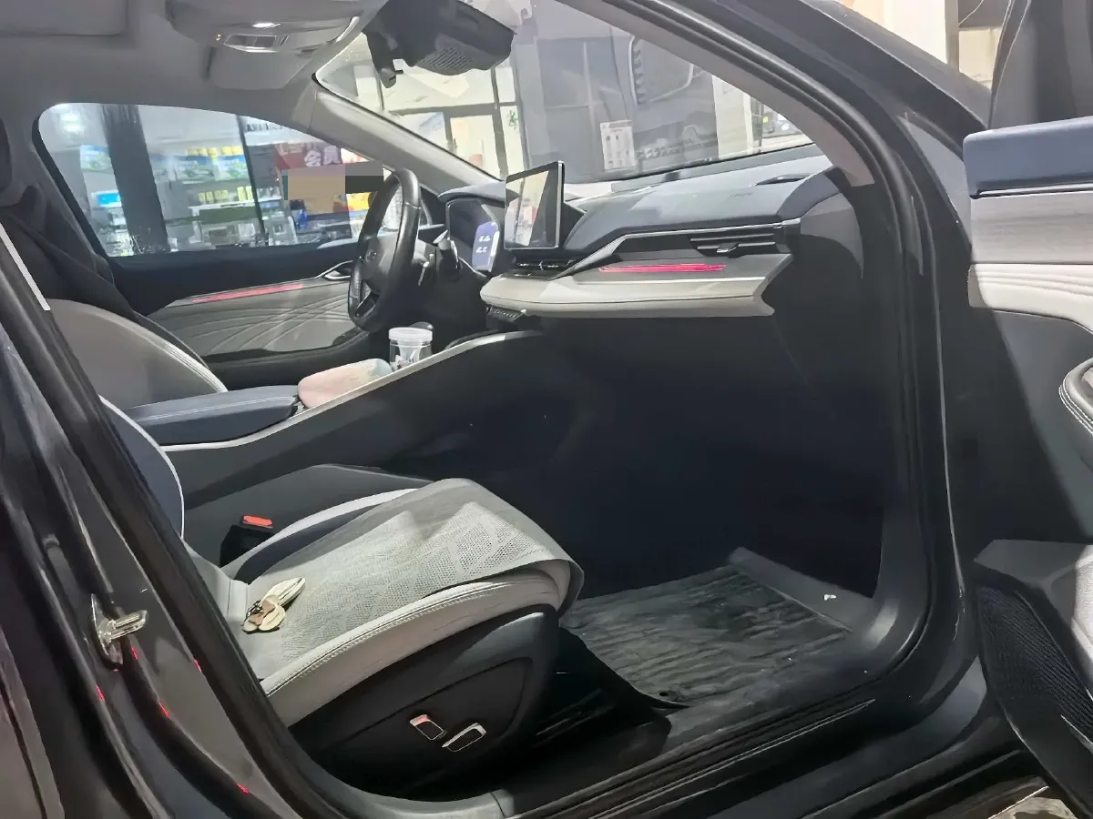 2021 Geely Preface 2.0T 190HP L4 7DCT,autocango,china used car exporter,china ev exporter,chinese used car exporter,chinese used ev exporter