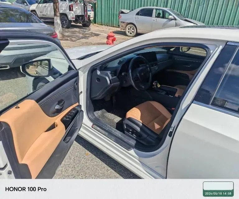 2022 Lexus ES 2.5L 178HP L4 E-CVT Hybrid,autocango,china used car exporter,china ev exporter,chinese used car exporter,chinese used ev exporter