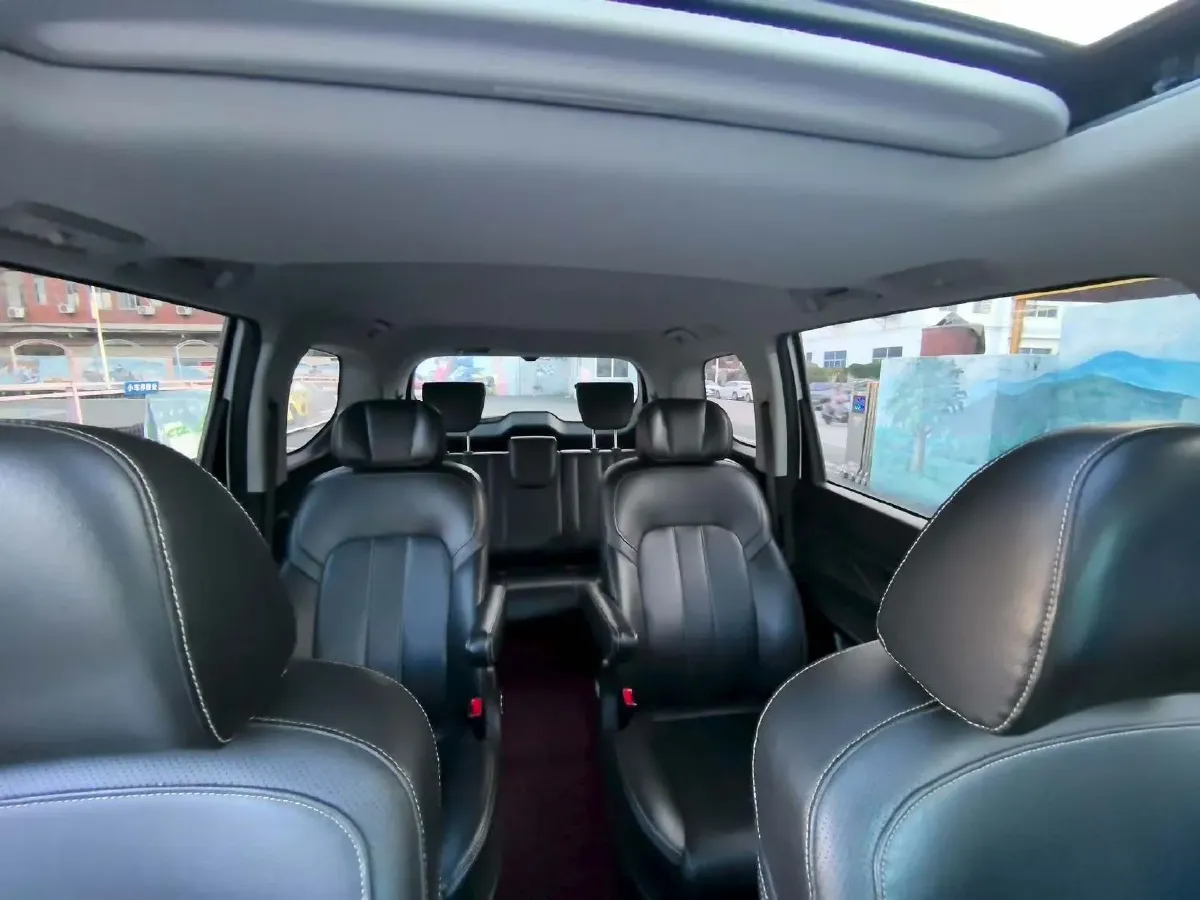 2021 GAC Trumpchi M6 1.5T 169HP L4 7DCT,autocango,china used car exporter,china ev exporter,chinese used car exporter,chinese used ev exporter