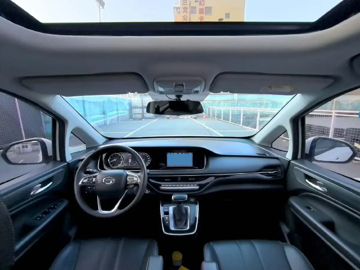 2021 GAC Trumpchi M6 1.5T 169HP L4 7DCT,autocango,china used car exporter,china ev exporter,chinese used car exporter,chinese used ev exporter