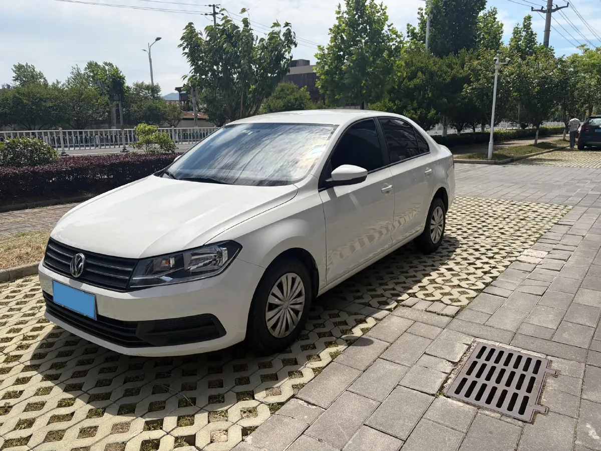 2021 DongFeng Aeolus YiXuan MAX 1.5T 190HP L4 7DCT,autocango,china used car exporter,china ev exporter,chinese used car exporter,chinese used ev exporter