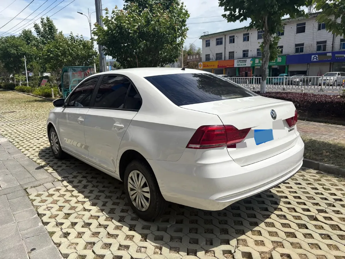 2021 DongFeng Aeolus YiXuan MAX 1.5T 190HP L4 7DCT,autocango,china used car exporter,china ev exporter,chinese used car exporter,chinese used ev exporter
