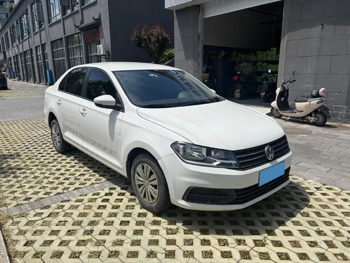 2021 DongFeng Aeolus YiXuan MAX 1.5T 190HP L4 7DCT,autocango,china used car exporter,china ev exporter,chinese used car exporter,chinese used ev exporter