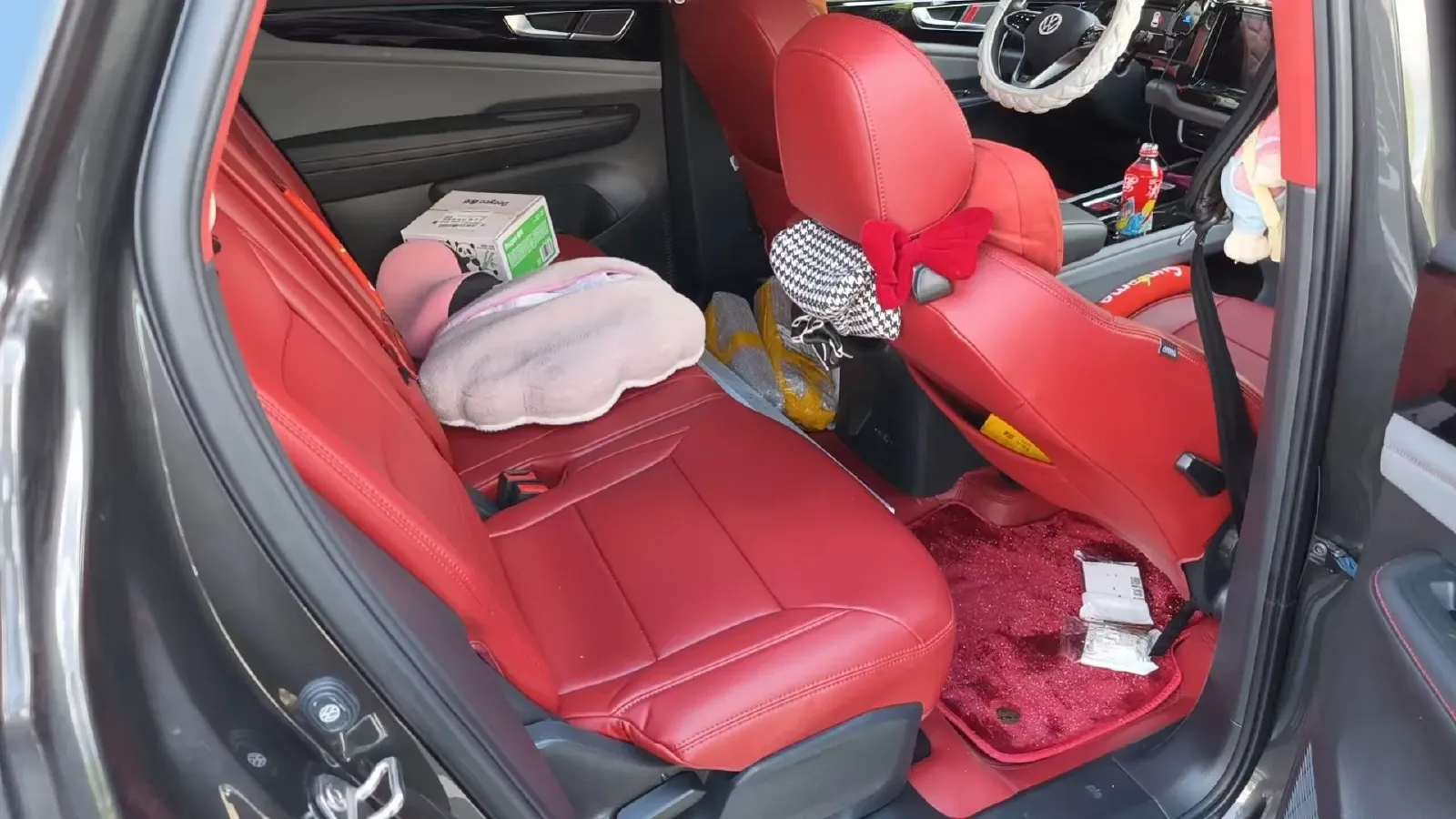 2022 Volkswagen Teramont 2.0T 186HP L4 7DCT,autocango,china used car exporter,china ev exporter,chinese used car exporter,chinese used ev exporter