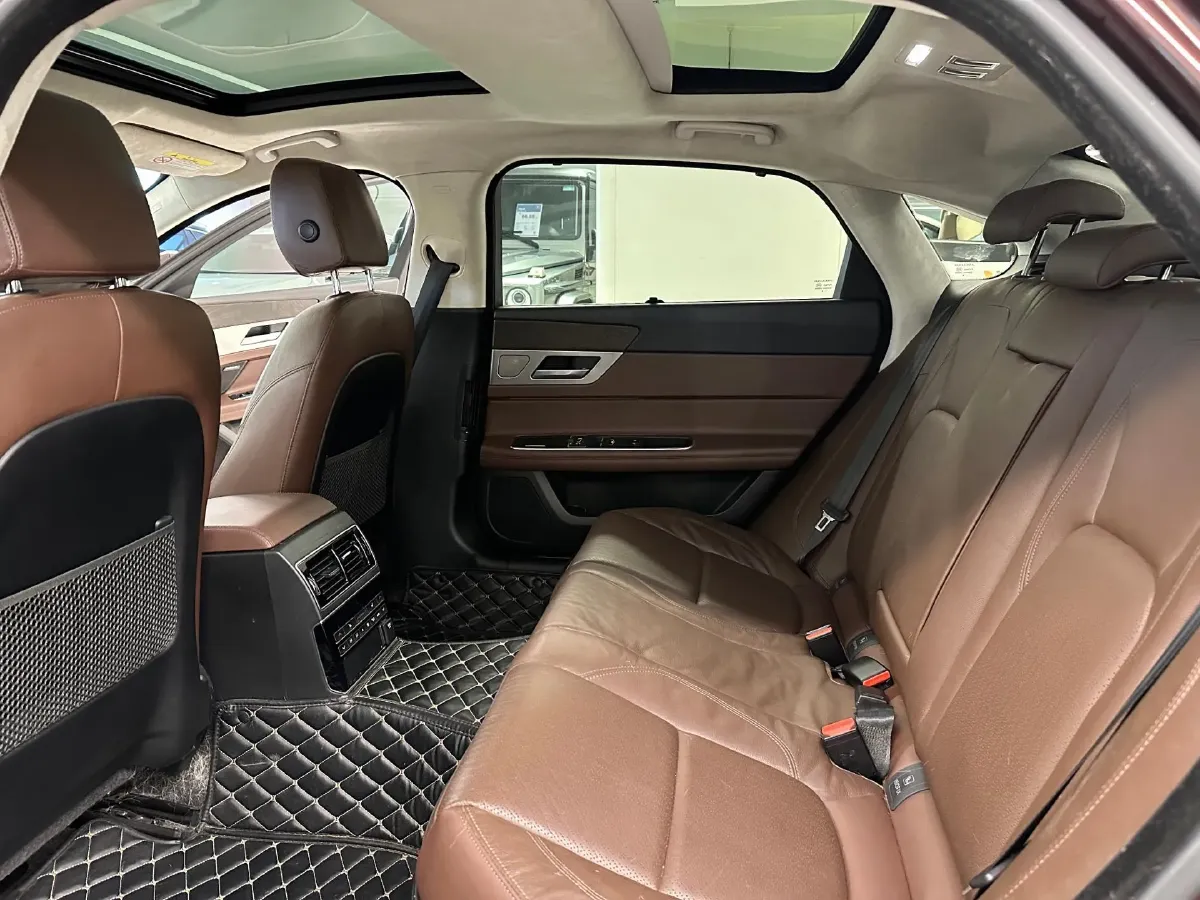 2018 Mercedes-Benz E Class 2.0T 184HP L4 9AT,autocango,china used car exporter,china ev exporter,chinese used car exporter,chinese used ev exporter