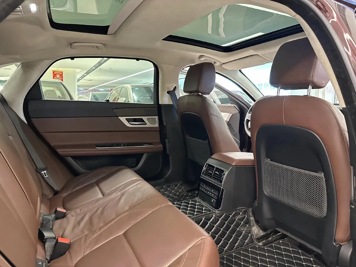 2018 Mercedes-Benz E Class 2.0T 184HP L4 9AT,autocango,china used car exporter,china ev exporter,chinese used car exporter,chinese used ev exporter
