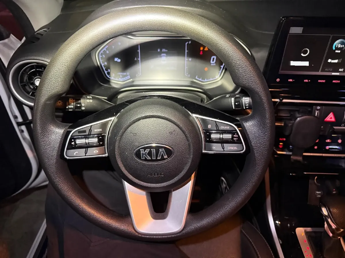 2019 Kia K3 1.5L 115HP L4 CVT,autocango,china used car exporter,china ev exporter,chinese used car exporter,chinese used ev exporter