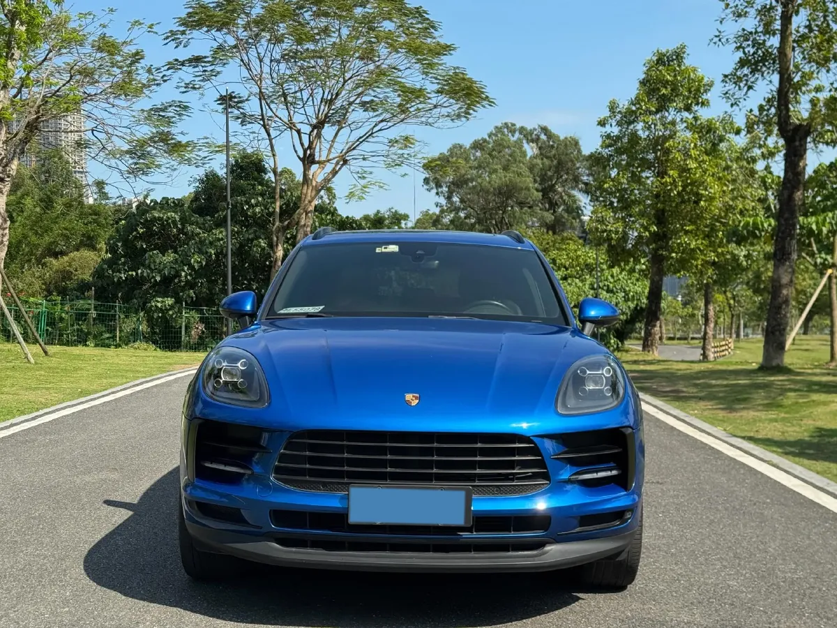 2020 Porsche Macan 2.0T 252HP L4 7DCT,autocango,china used car exporter,china ev exporter,chinese used car exporter,chinese used ev exporter
