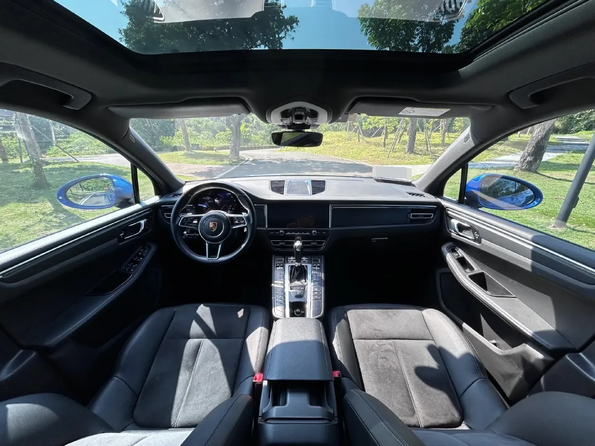 2020 Porsche Macan 2.0T 252HP L4 7DCT,autocango,china used car exporter,china ev exporter,chinese used car exporter,chinese used ev exporter