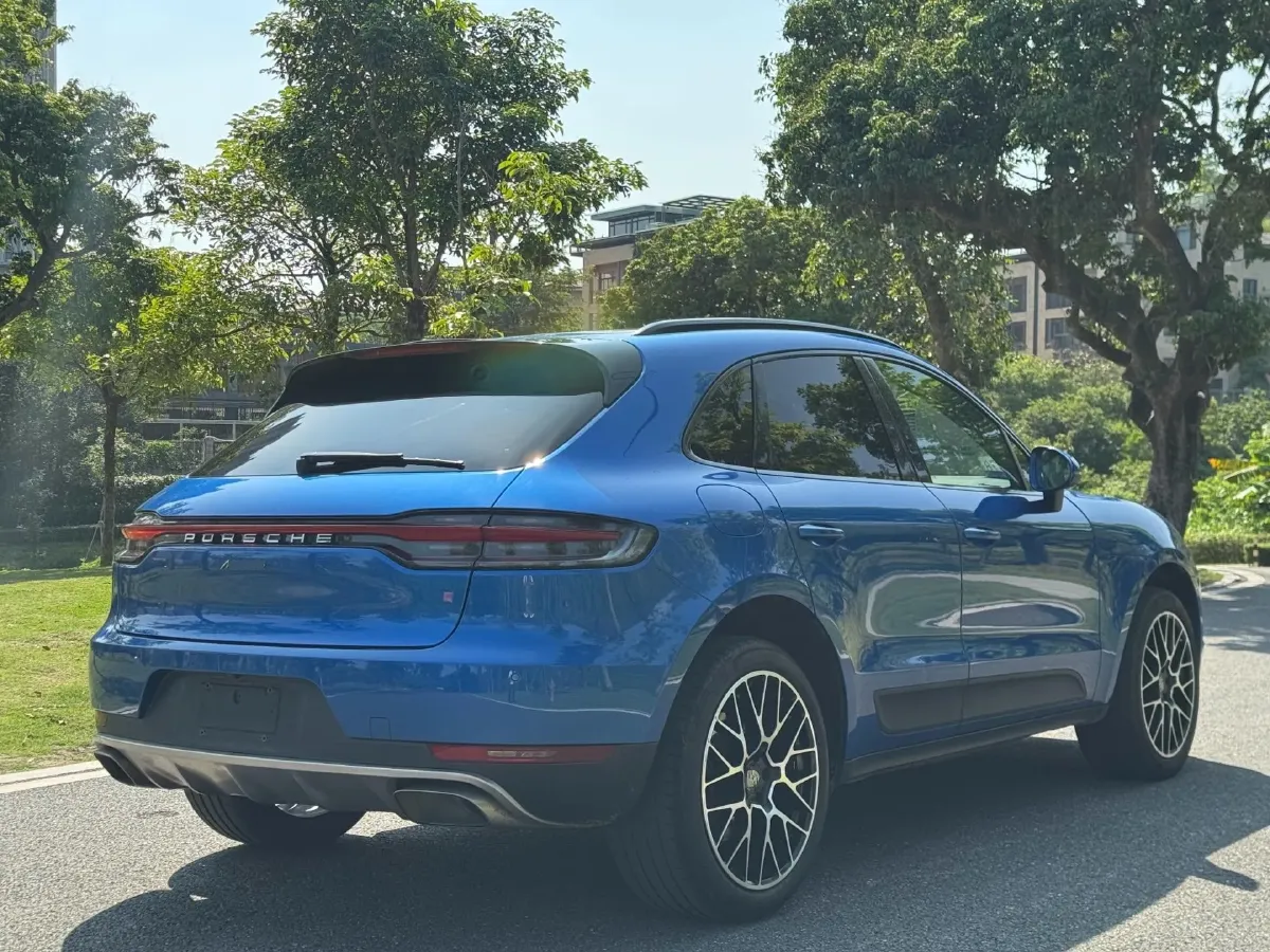 2020 Porsche Macan 2.0T 252HP L4 7DCT,autocango,china used car exporter,china ev exporter,chinese used car exporter,chinese used ev exporter