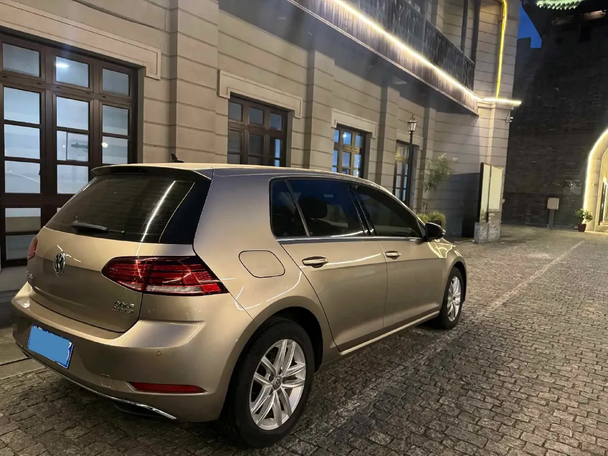 2019 Volkswagen Golf 1.4T 150HP L4 7DCT,autocango,china used car exporter,china ev exporter,chinese used car exporter,chinese used ev exporter