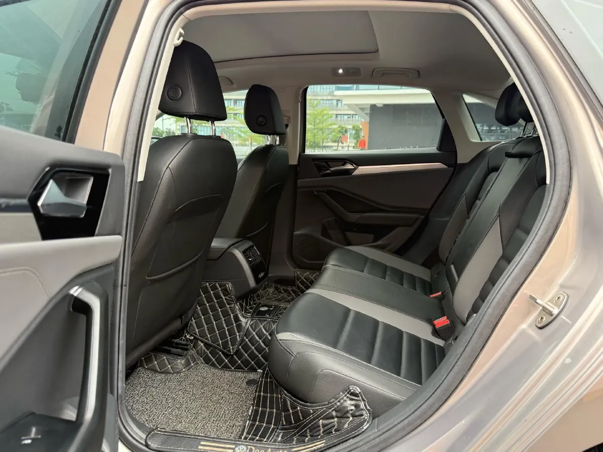 2021 Volkswagen Sagitar 1.4T 150HP L4 7DCT,autocango,china used car exporter,china ev exporter,chinese used car exporter,chinese used ev exporter