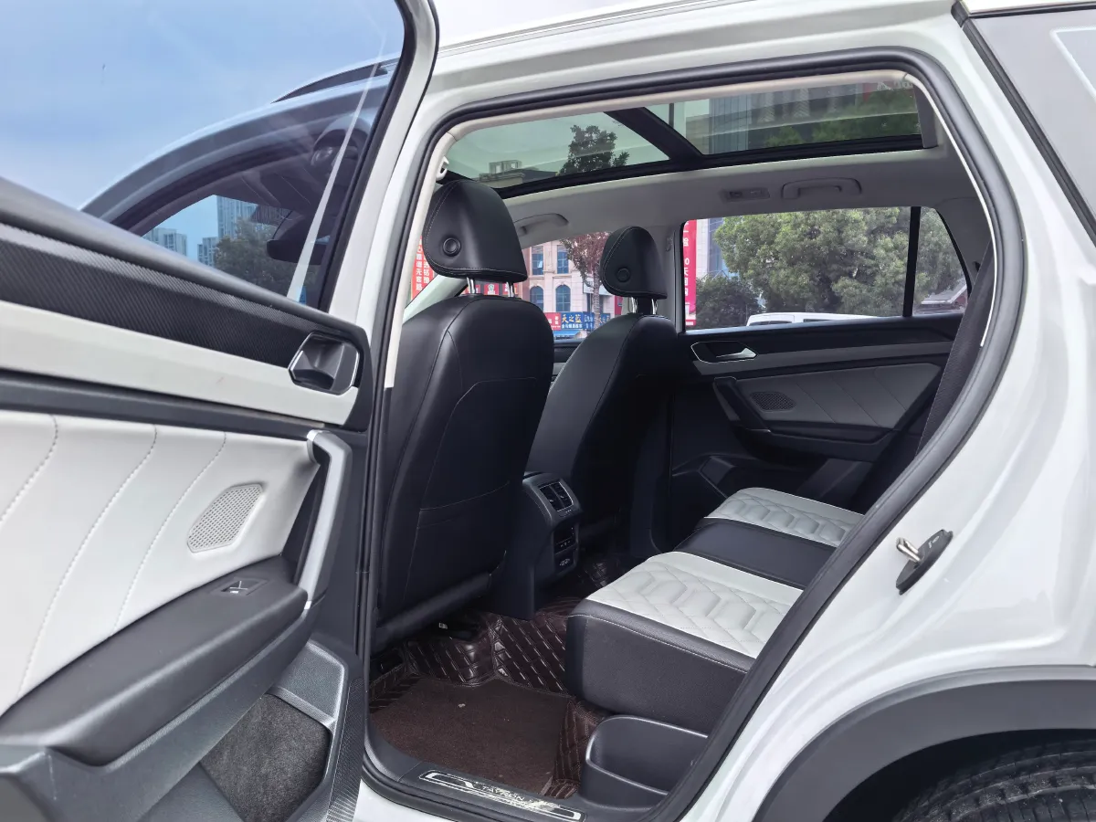 2023 Volkswagen Tayron 1.4T 150HP L4 7DCT,autocango,china used car exporter,china ev exporter,chinese used car exporter,chinese used ev exporter