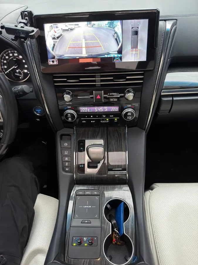 2020 Lexus LM 2.5L 117HP L4 E-CVT Hybrid,autocango,china used car exporter,china ev exporter,chinese used car exporter,chinese used ev exporter
