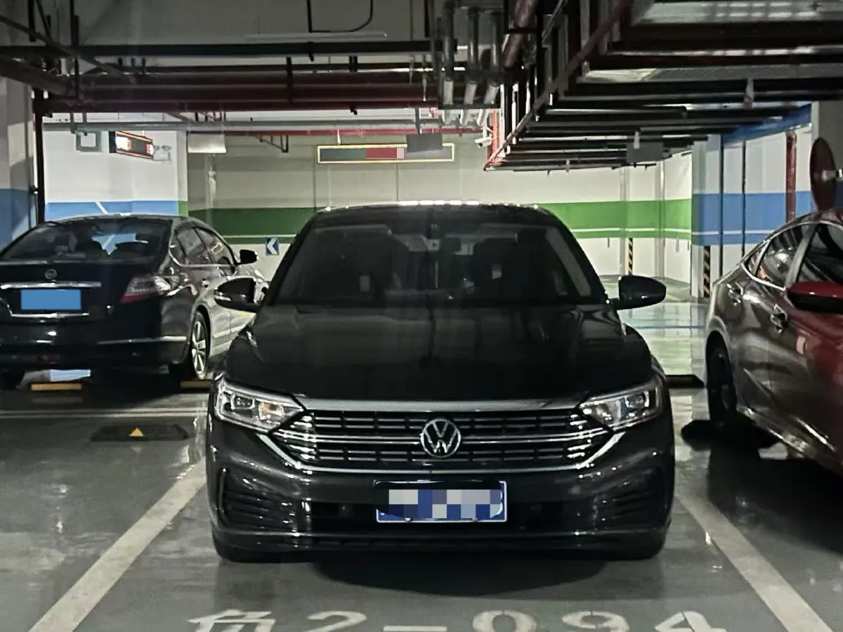2023 Volkswagen Sagitar 1.5T 160HP L4 7DCT,autocango,china used car exporter,china ev exporter,chinese used car exporter,chinese used ev exporter