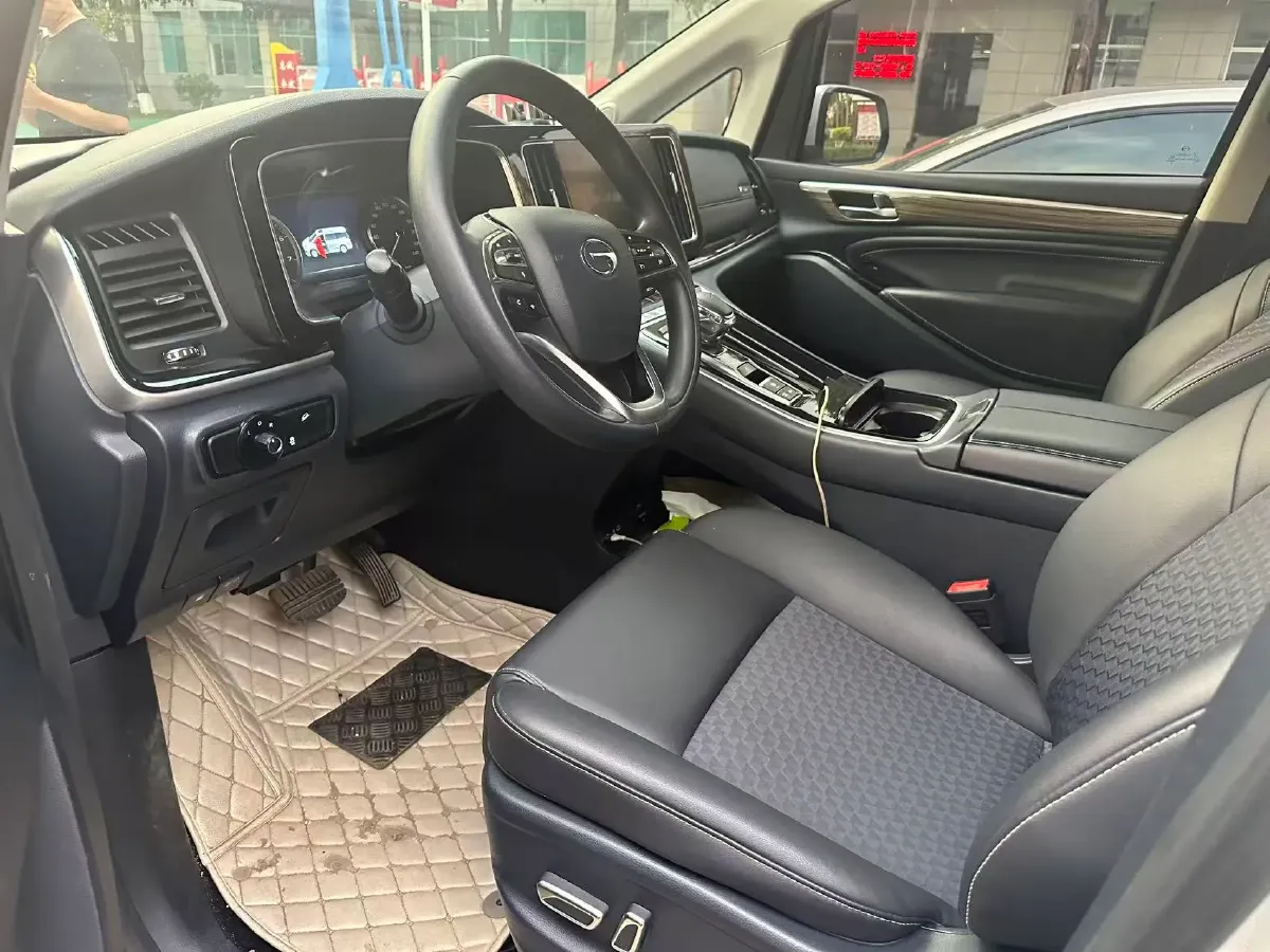 2023 GAC Trumpchi M8 2.0T 252HP L4 8AT,autocango,china used car exporter,china ev exporter,chinese used car exporter,chinese used ev exporter