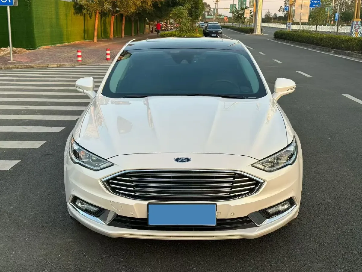 2017 Ford Mondeo 2.0T 245HP L4 6AT,autocango,china used car exporter,china ev exporter,chinese used car exporter,chinese used ev exporter