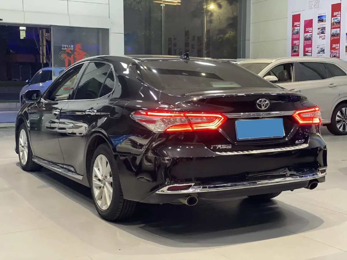 2023 Toyota Camry 2.0L 177HP L4 CVT,autocango,china used car exporter,china ev exporter,chinese used car exporter,chinese used ev exporter