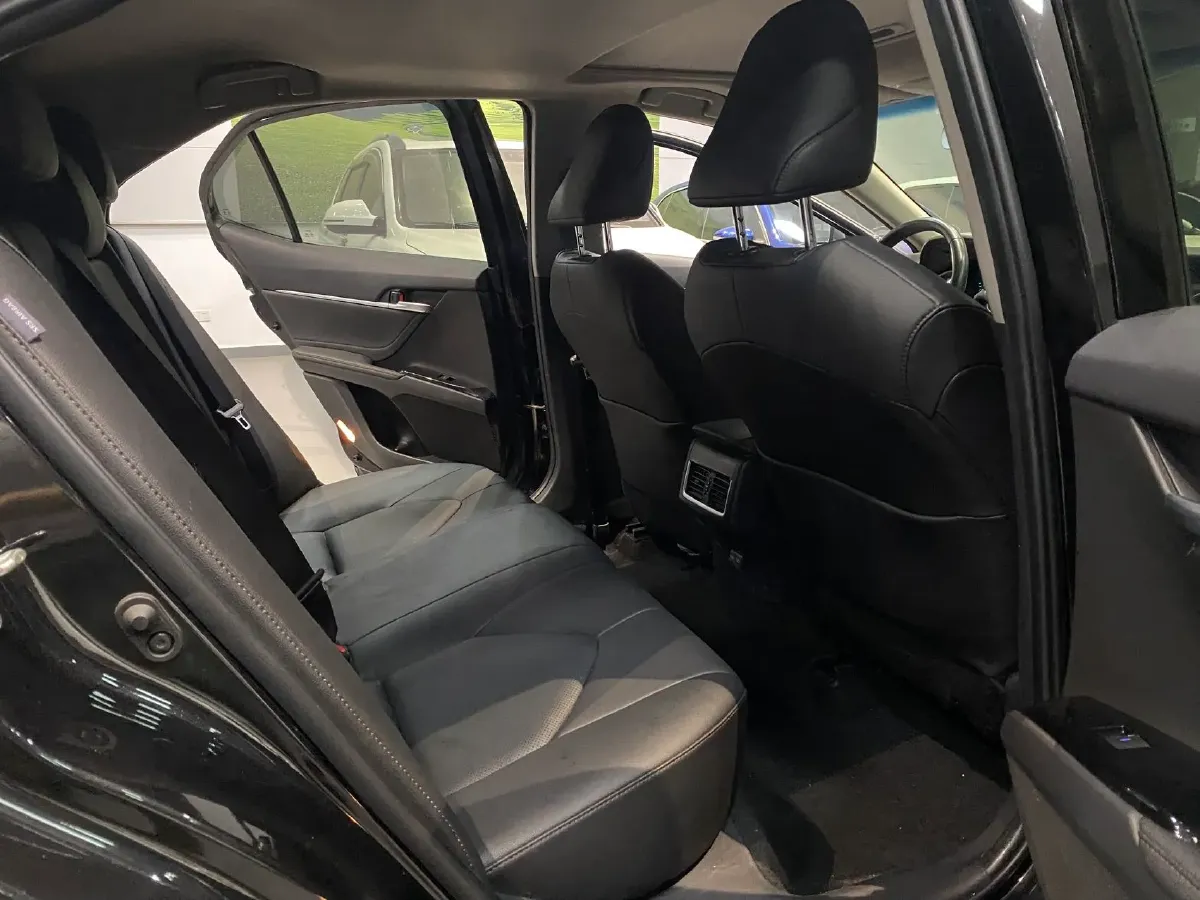 2023 Toyota Camry 2.0L 177HP L4 CVT,autocango,china used car exporter,china ev exporter,chinese used car exporter,chinese used ev exporter