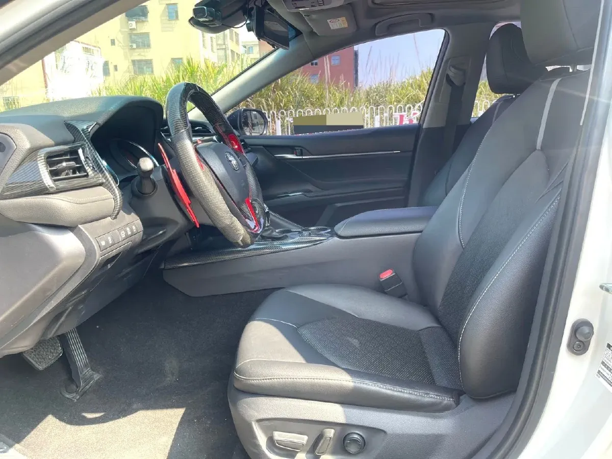 2019 Toyota Camry 2.5L 209HP L4 8AT,autocango,china used car exporter,china ev exporter,chinese used car exporter,chinese used ev exporter