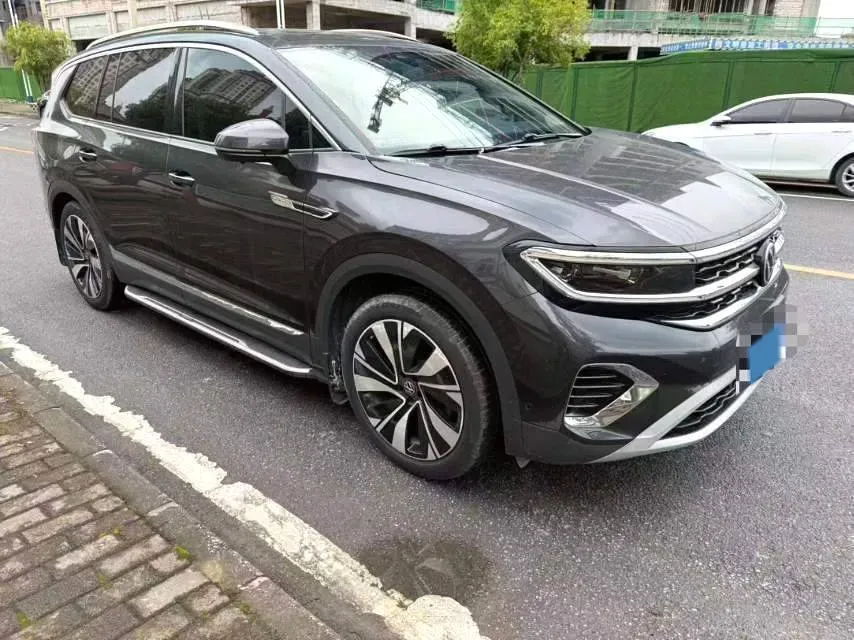 2023 Volkswagen Talagon 2.0T 220HP L4 7DCT,autocango,china used car exporter,china ev exporter,chinese used car exporter,chinese used ev exporter