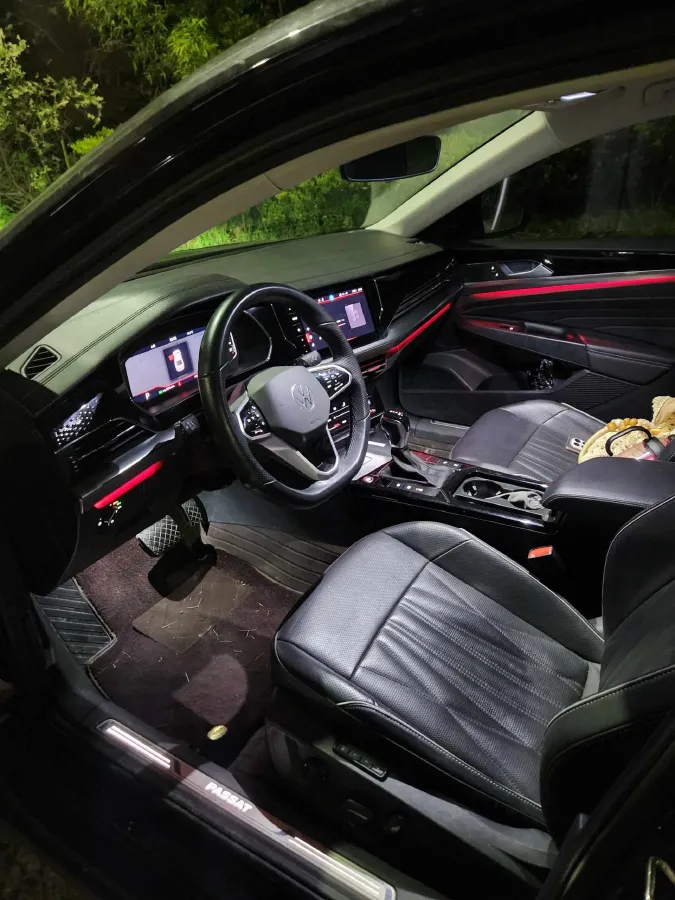 2023 Volkswagen Passat 2.0T 186HP L4 7DCT,autocango,china used car exporter,china ev exporter,chinese used car exporter,chinese used ev exporter