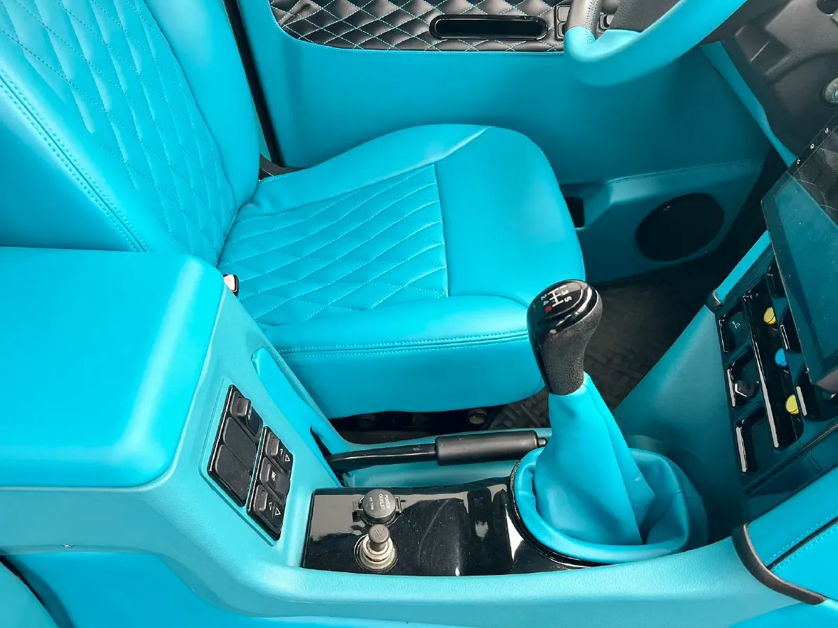 2009 Geely Englon TX4 2.5T 102HP L4 5MT,autocango,china used car exporter,china ev exporter,chinese used car exporter,chinese used ev exporter