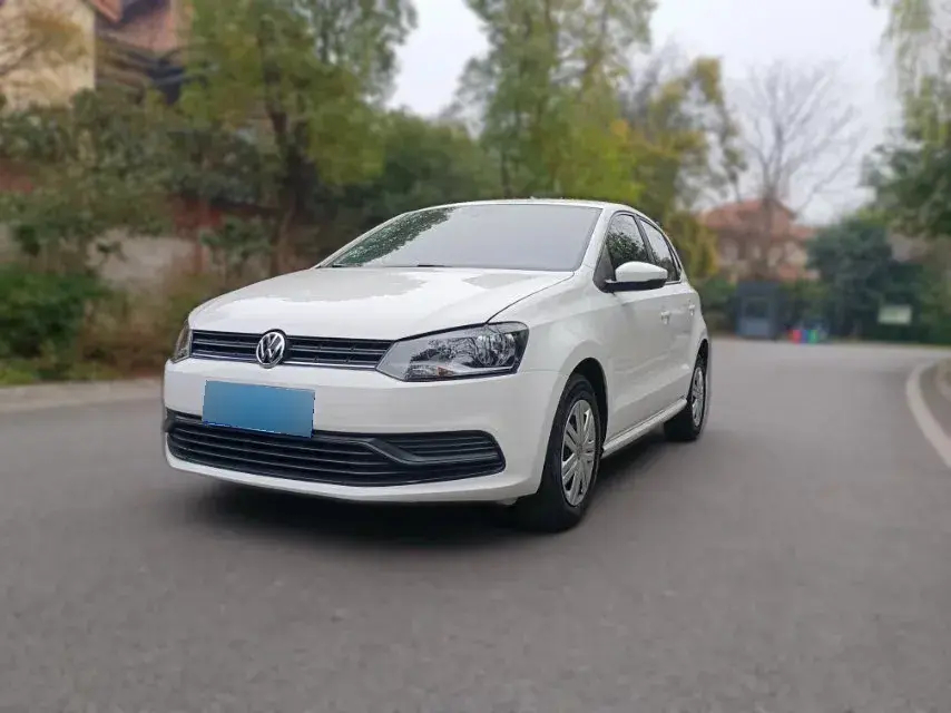 2018 Volkswagen Polo 1.5L 110HP L4 6AT