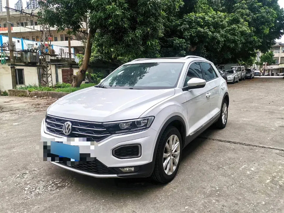 2020 Volkswagen T-Roc 1.4T 150HP L4 7DCT