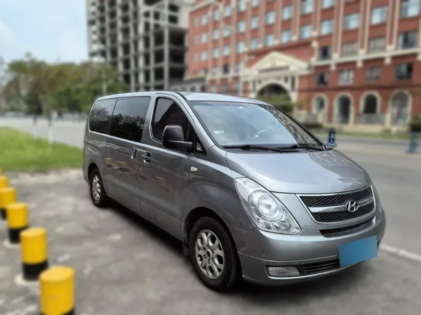 2011 Hyundai H-1 Wagon 2.4L 173HP L4 4AT,autocango,china used car exporter,china ev exporter,chinese used car exporter,chinese used ev exporter