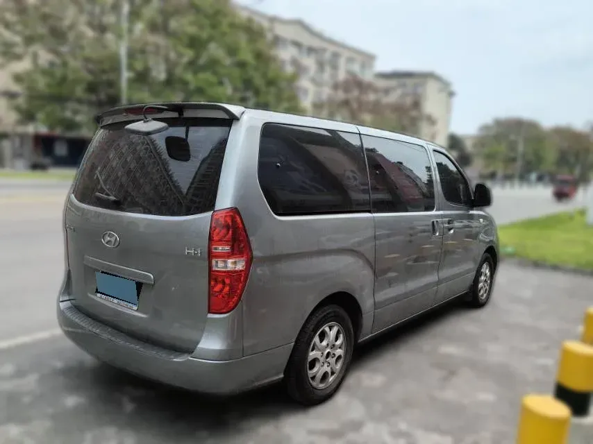 2011 Hyundai H-1 Wagon 2.4L 173HP L4 4AT,autocango,china used car exporter,china ev exporter,chinese used car exporter,chinese used ev exporter