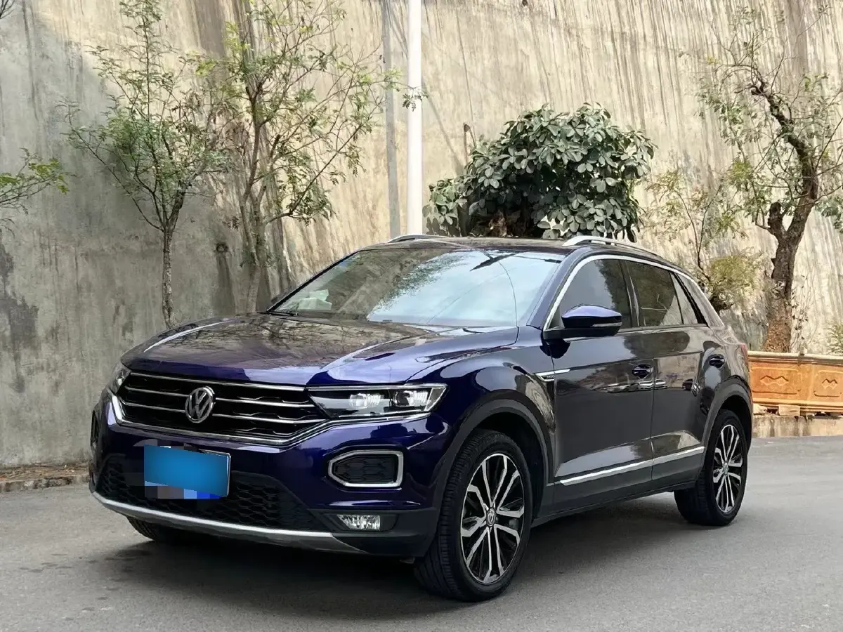2019 Volkswagen T-Roc 1.4T 150HP L4 7DCT