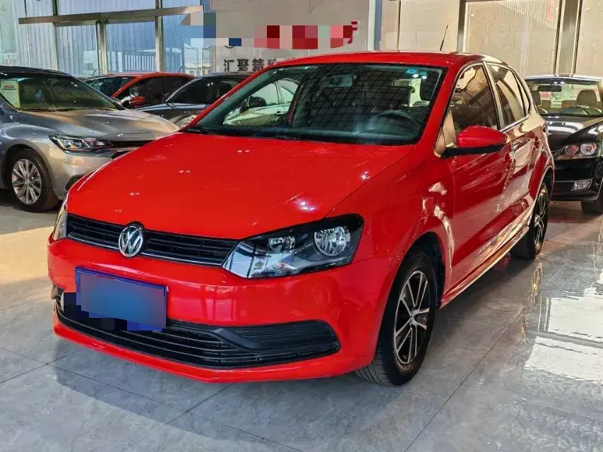 2016 Volkswagen Polo 1.4L 90HP L4 6AT